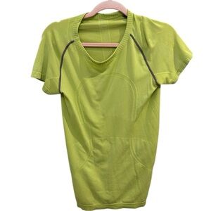 Lululemon Short Sleve Swiftly tech tee green FUC Size 8 y0881